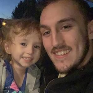 Meet your Posher, Derek